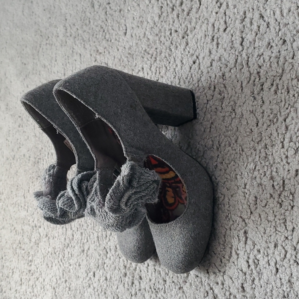 Block heels